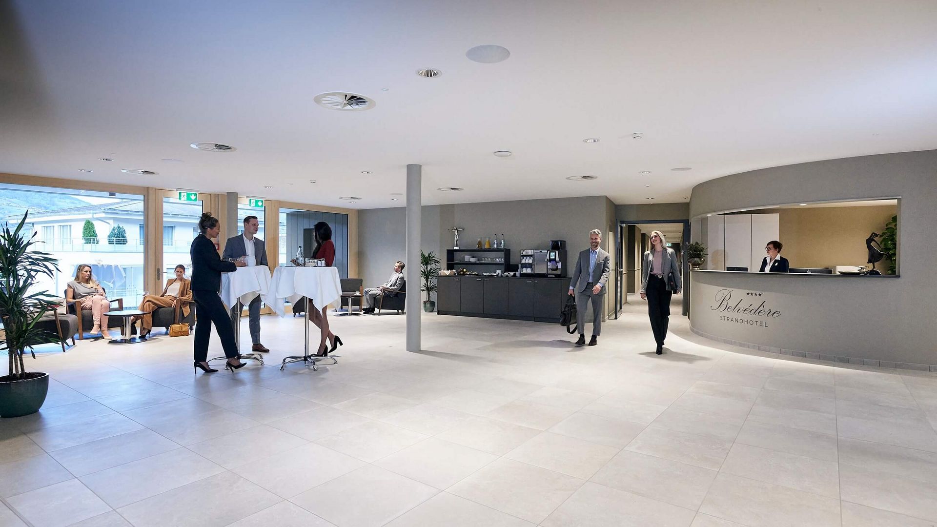 Empfang Belvédère Strandhotel Spiez