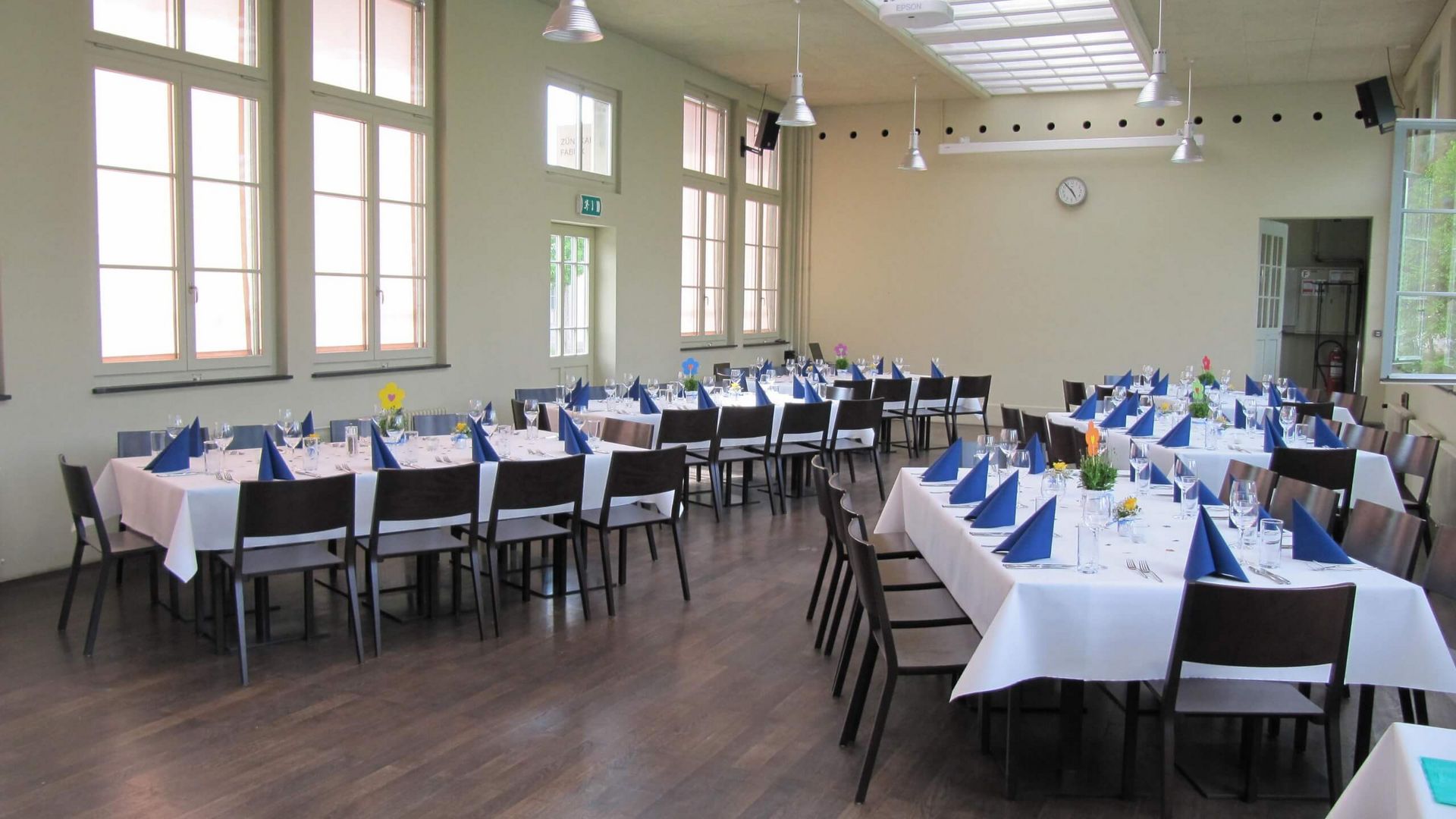 Bankett im Saal der Zündkapselfabrik in Thun