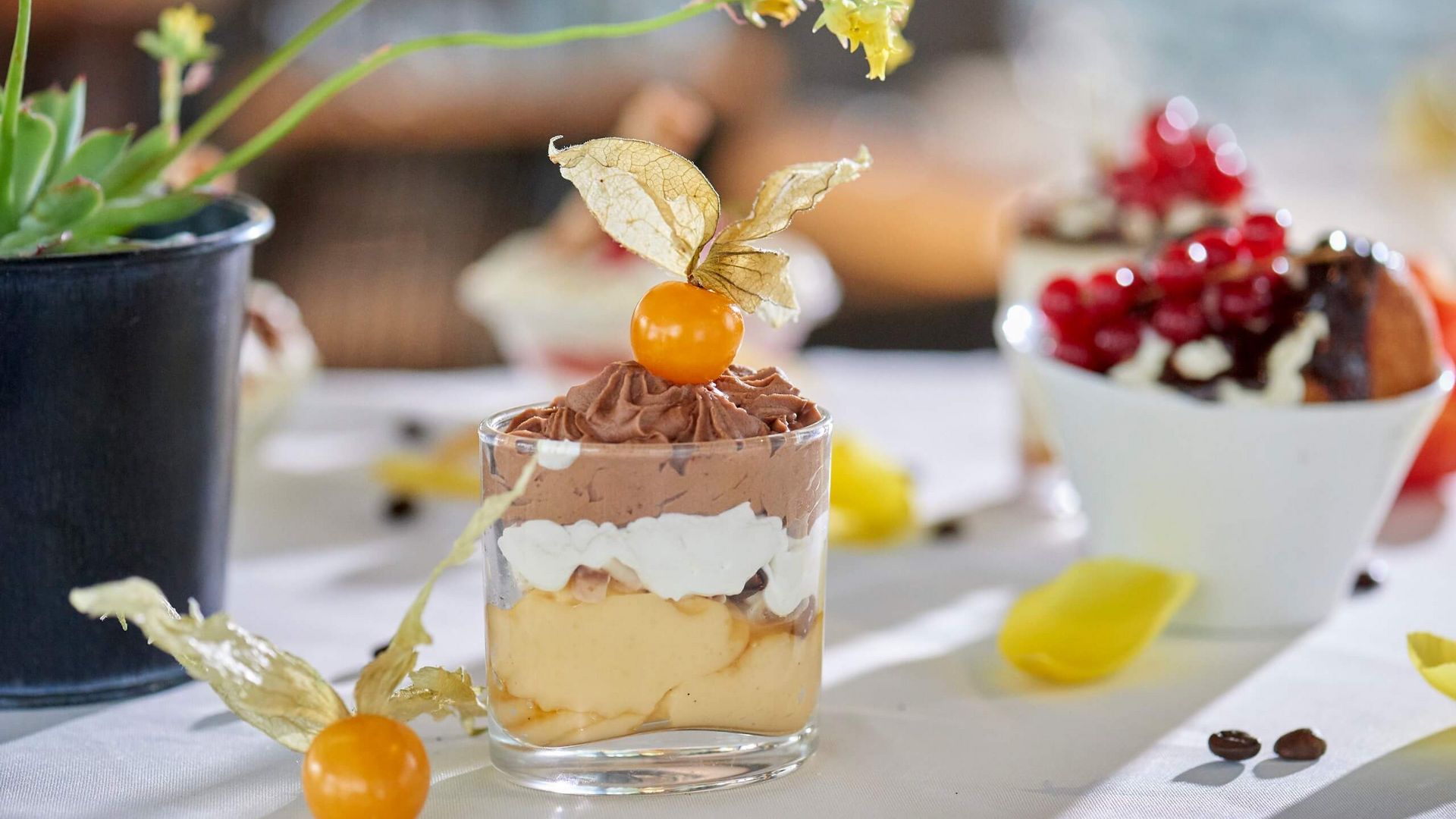 Dessert im Velschensaal Rathaus Thun